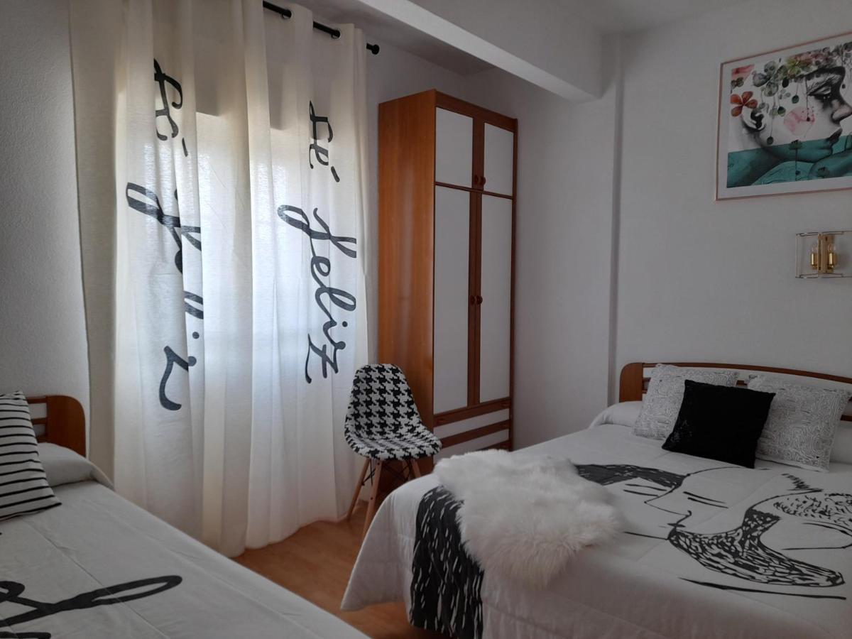 Hostal "Los Chanos El Ruso" Galende Exteriér fotografie