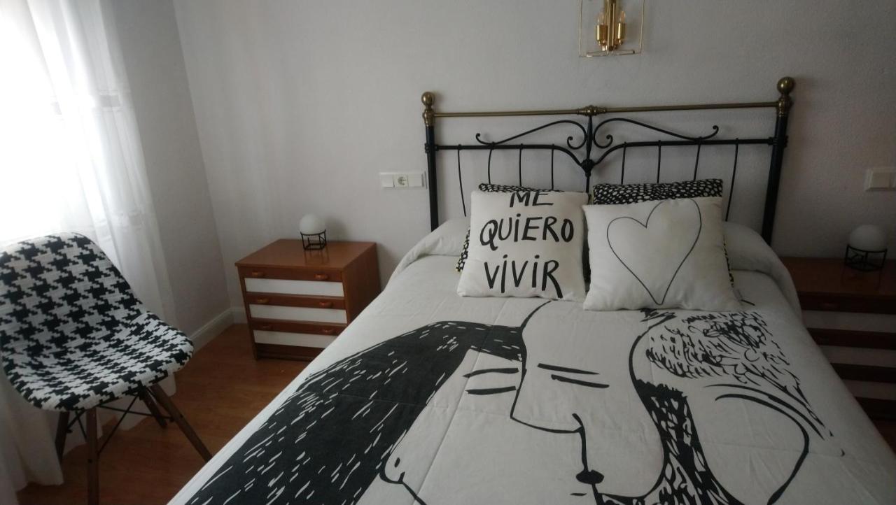 Hostal "Los Chanos El Ruso" Galende Exteriér fotografie
